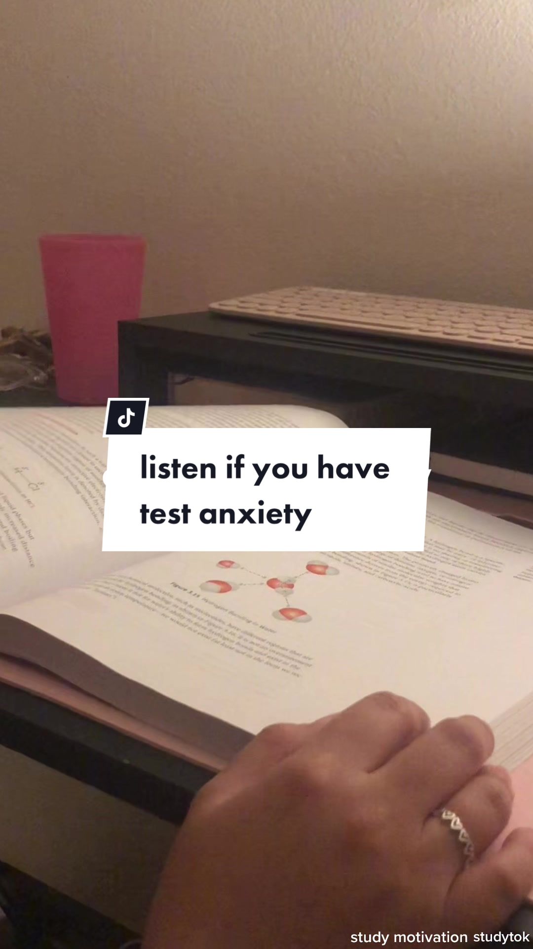 image How can I handle stress and anxiety in college?