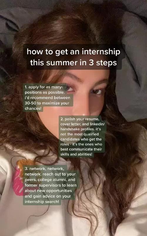 image How do I apply for college internships?