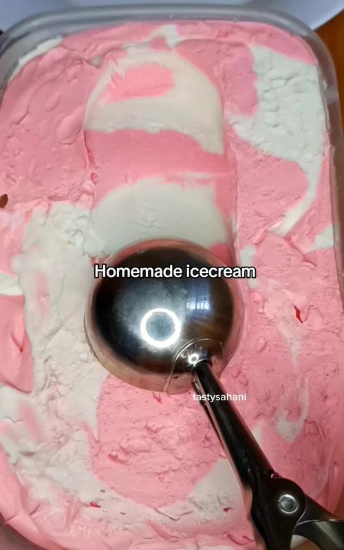 image How to Make Homemade Ice Cream